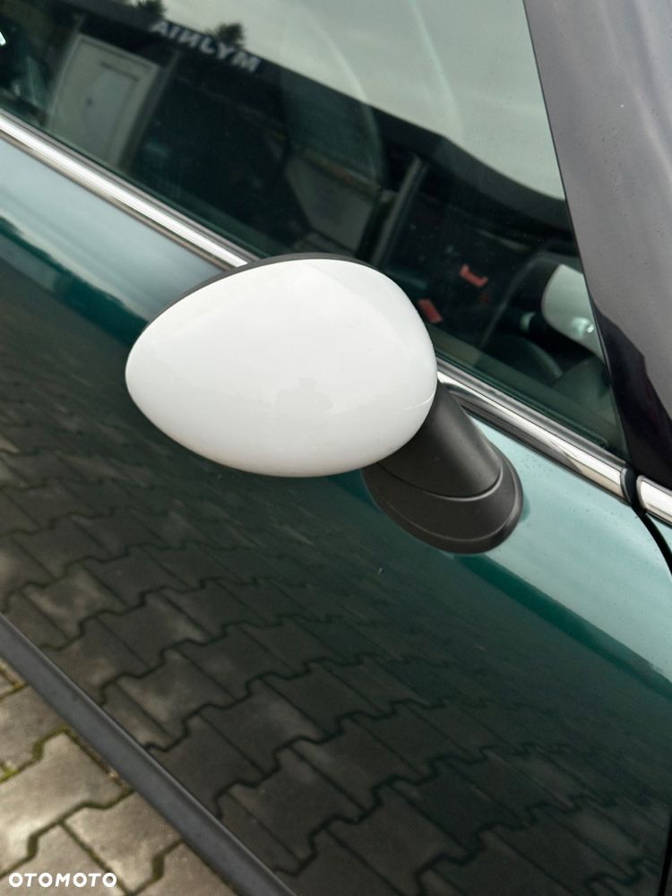 MINI Cooper Standard - 15