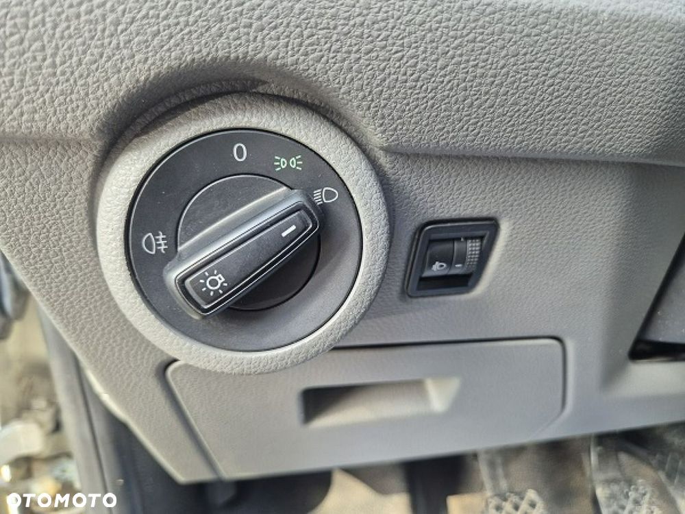 Volkswagen Transporter - 26