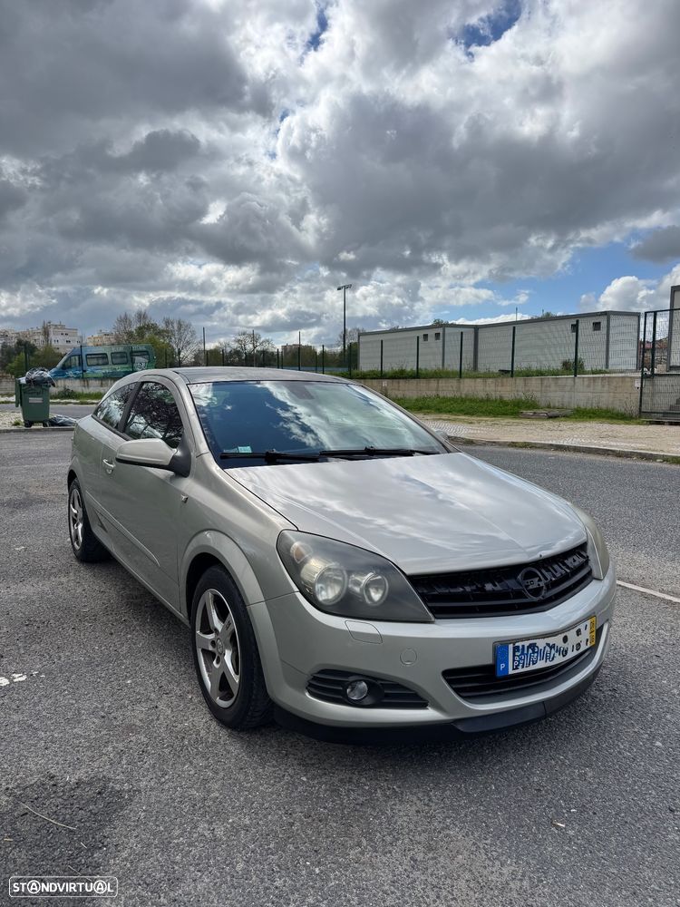 Opel Astra GTC 1.3 CDTI - 3