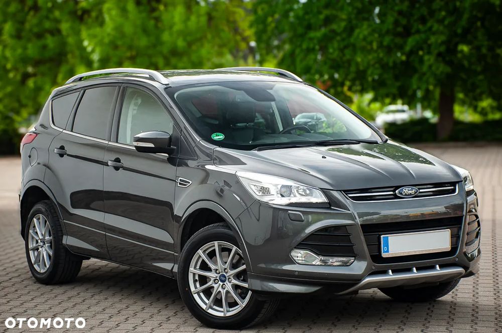 Ford Kuga 2.0 TDCi 4x4 Titanium - 14