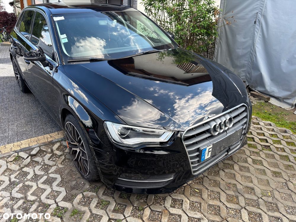 Audi A3 Sportback - 3