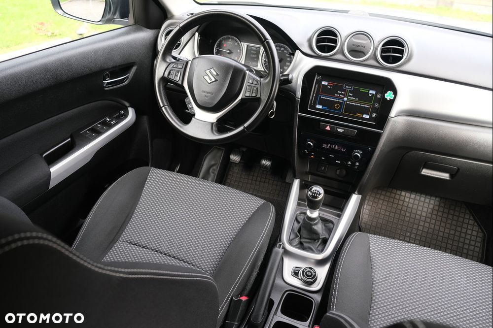 Suzuki Vitara 1.6 DDiS (4x4) Allgrip Comfort - 27