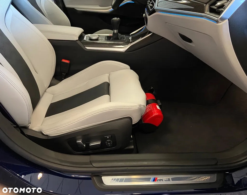 BMW M3 Standard - 10