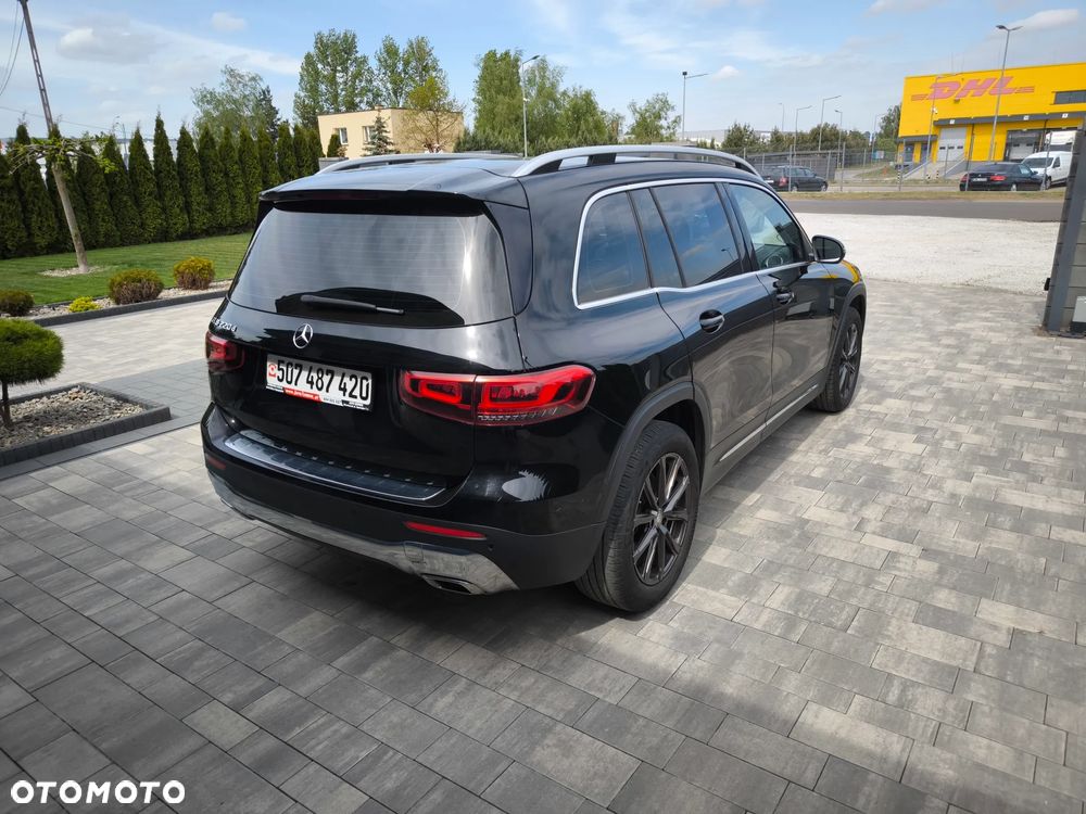 Mercedes-Benz GLB - 6