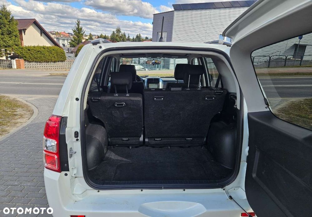Suzuki Grand Vitara - 12