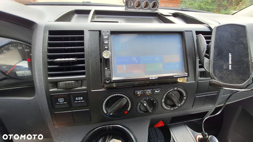 Volkswagen Transporter - 17