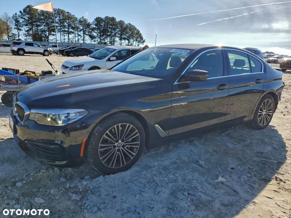 BMW Seria 5 540i xDrive Sport Line - 3