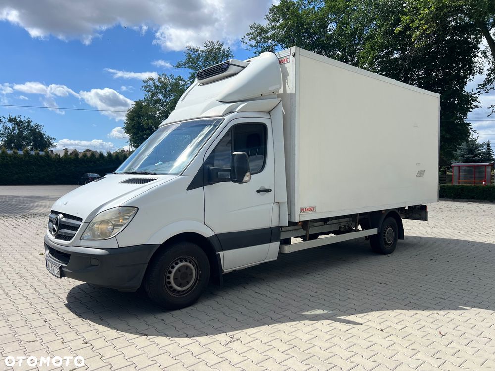 Mercedes-Benz Sprinter - 3