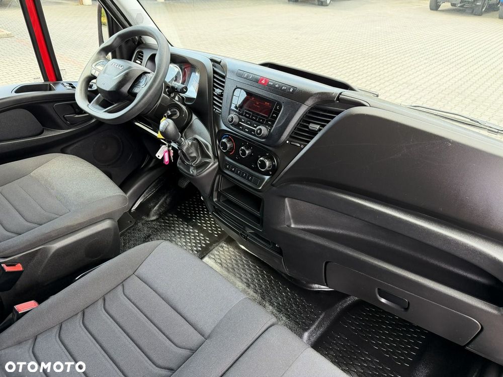 Iveco Daily - 25