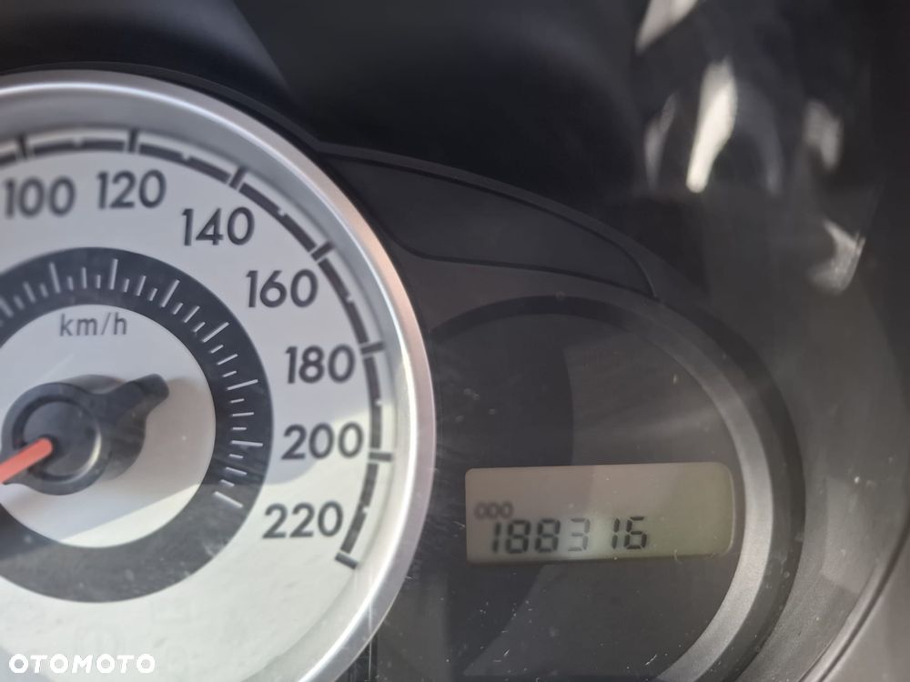 Mazda 2 - 14
