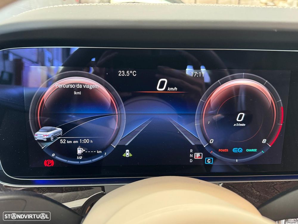 Mercedes-Benz E 300 AMG Line - 13