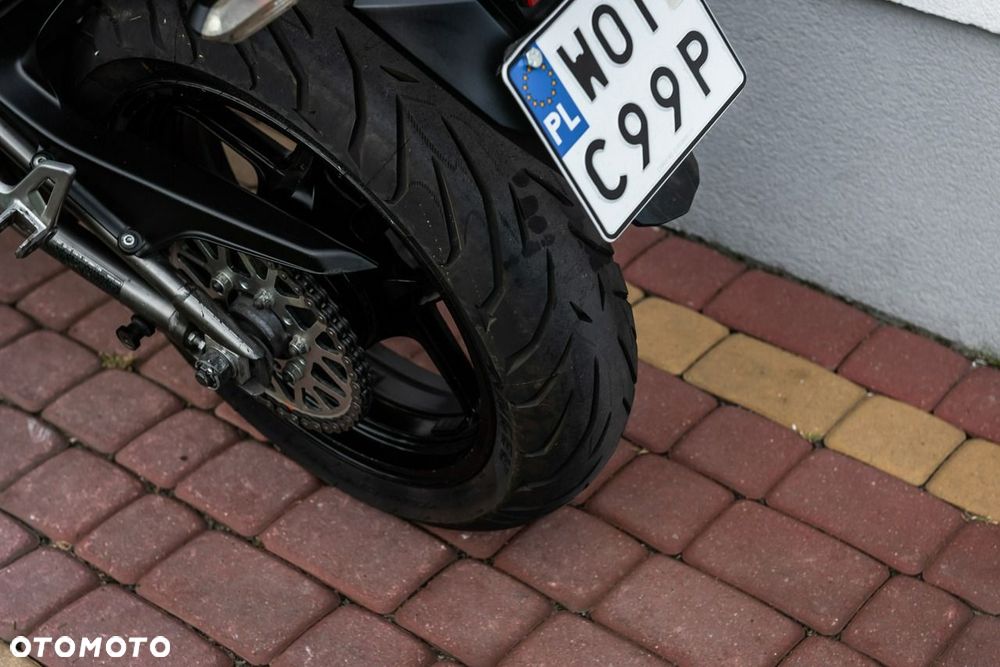 Kawasaki ER - 9