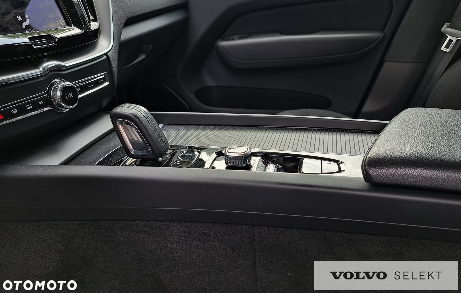 Volvo XC 60 - 22