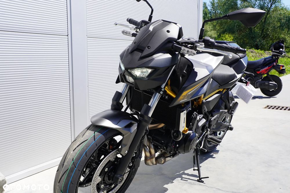 Kawasaki Z 650 - 6