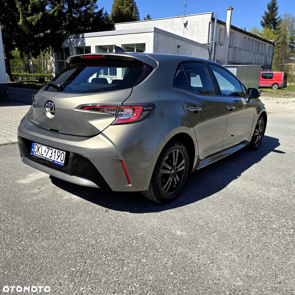 Toyota Corolla - 6