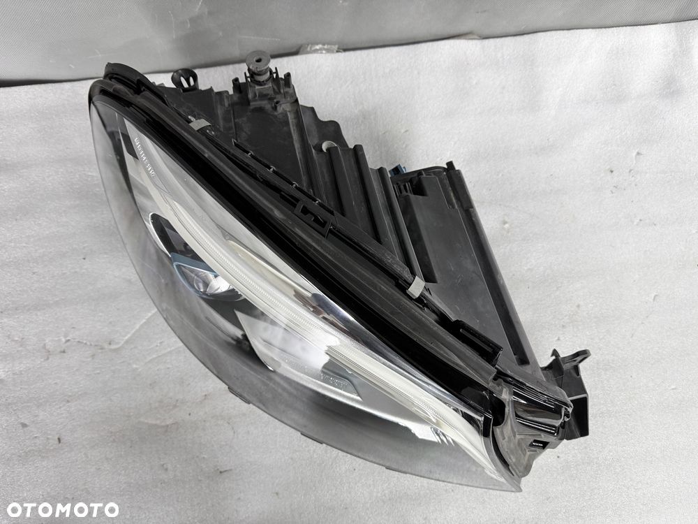 Lampa przednia prawa Mercedes-Benz GLE W166 A166 A1669061603 HYBRID - 3