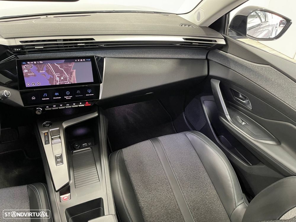 Peugeot 308 SW BlueHDi 130 EAT8 Allure - 22