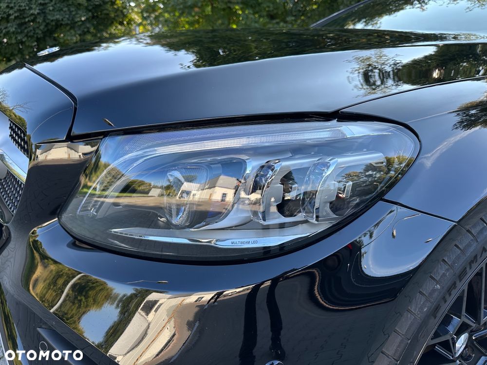 Mercedes-Benz Klasa C 300 9G-TRONIC - 3