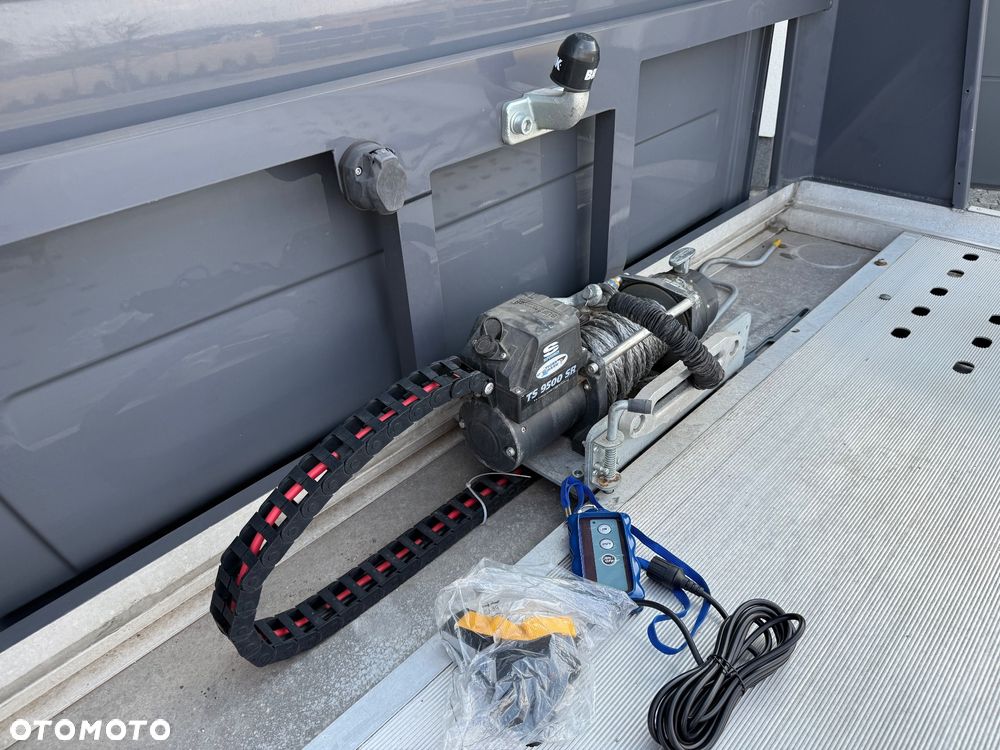 Mercedes-Benz SPRINTER - 15