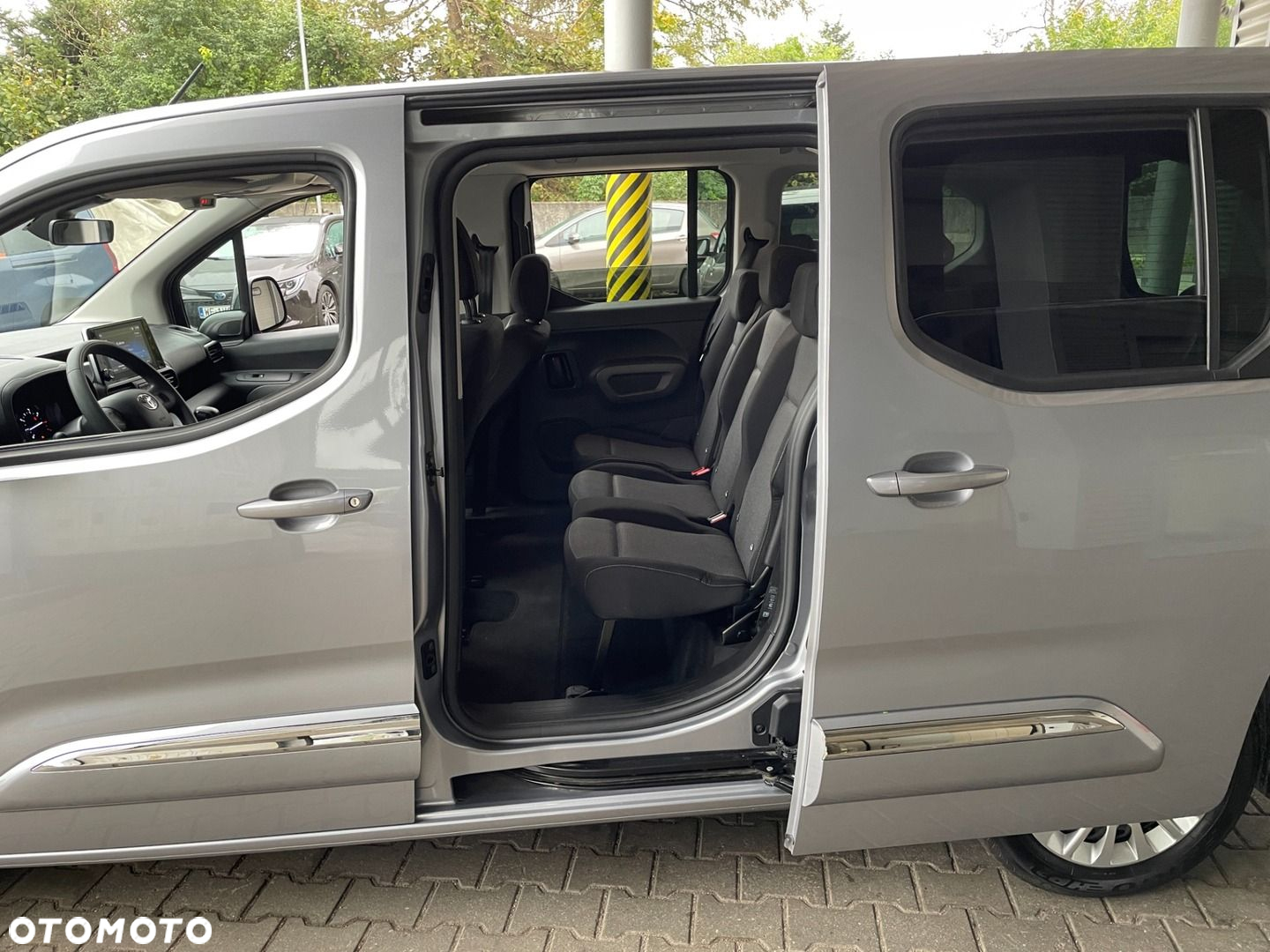 Toyota Proace City Verso Long 1.5 D-4D Business - 10