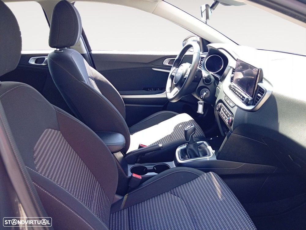 Kia XCeed 1.0 T-GDI Dynamic - 15