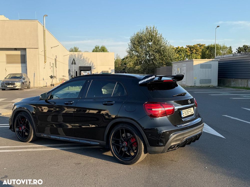 Mercedes-Benz GLA - 3
