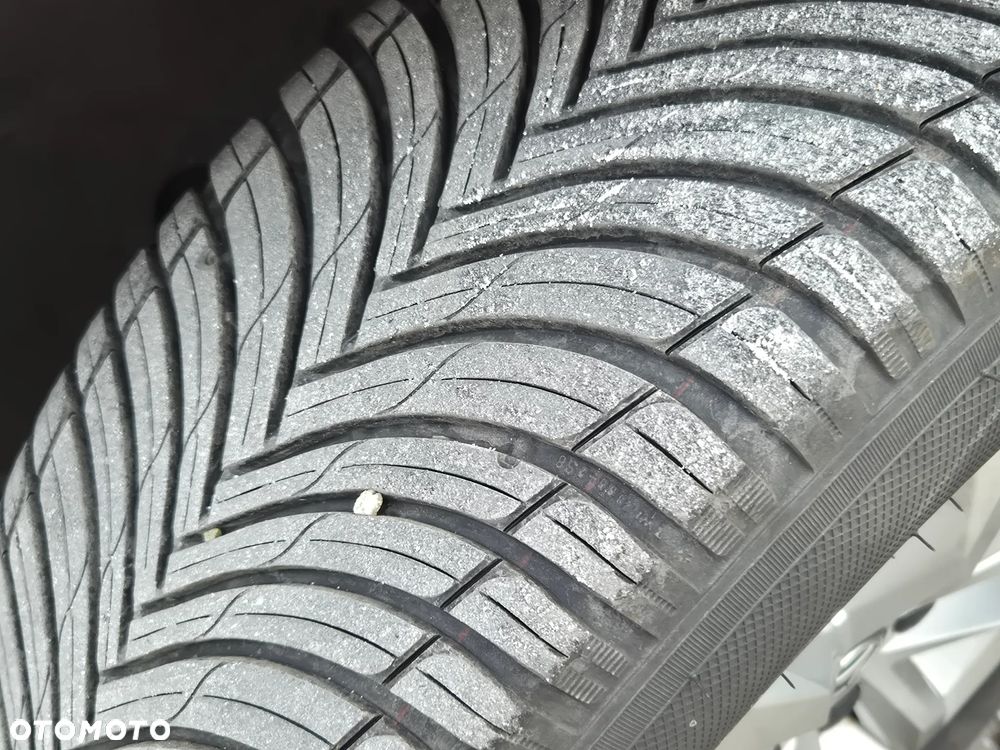 Volkswagen Passat - 24