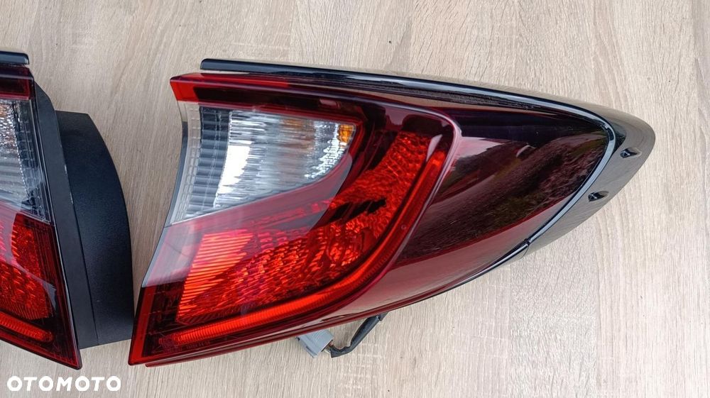 LAMPA TYLNA LEWA PRAWA TYŁ 2 SZT. LAMPY TOYOTA C-HR CHR 1.8 HYBRYDA - 2