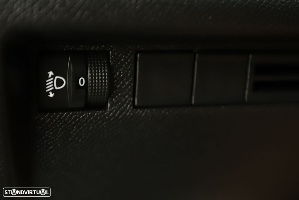 Citroën C4 1.2 PureTech Plus EAT8 - 18