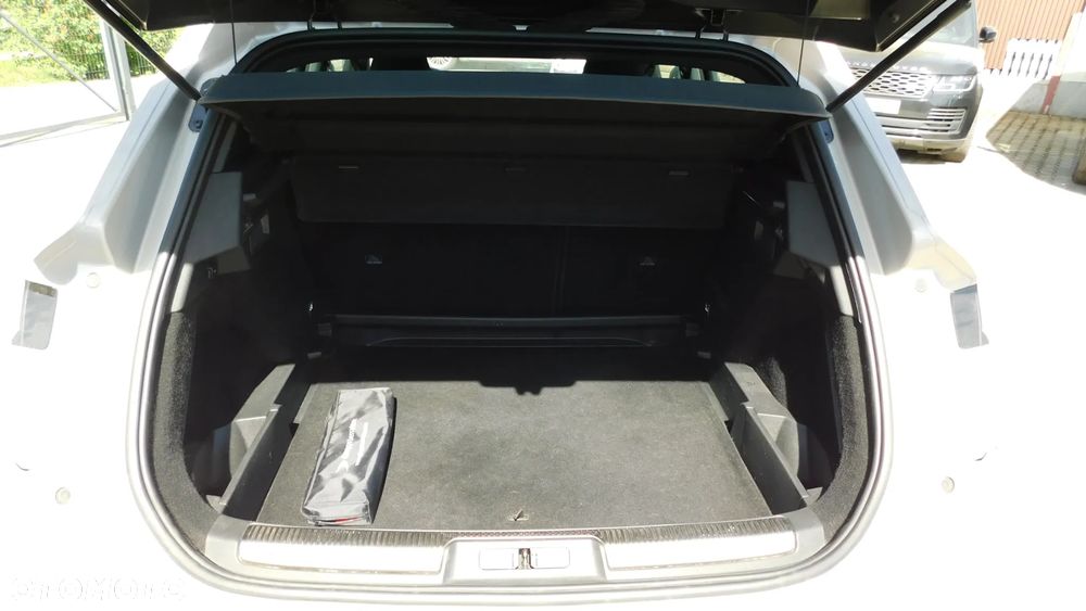 DS Automobiles DS 7 1.5 BlueHDi Bastille - 29
