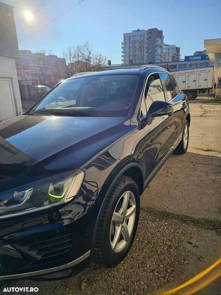 Volkswagen Touareg 3.0 V6 TDI BMT - 3
