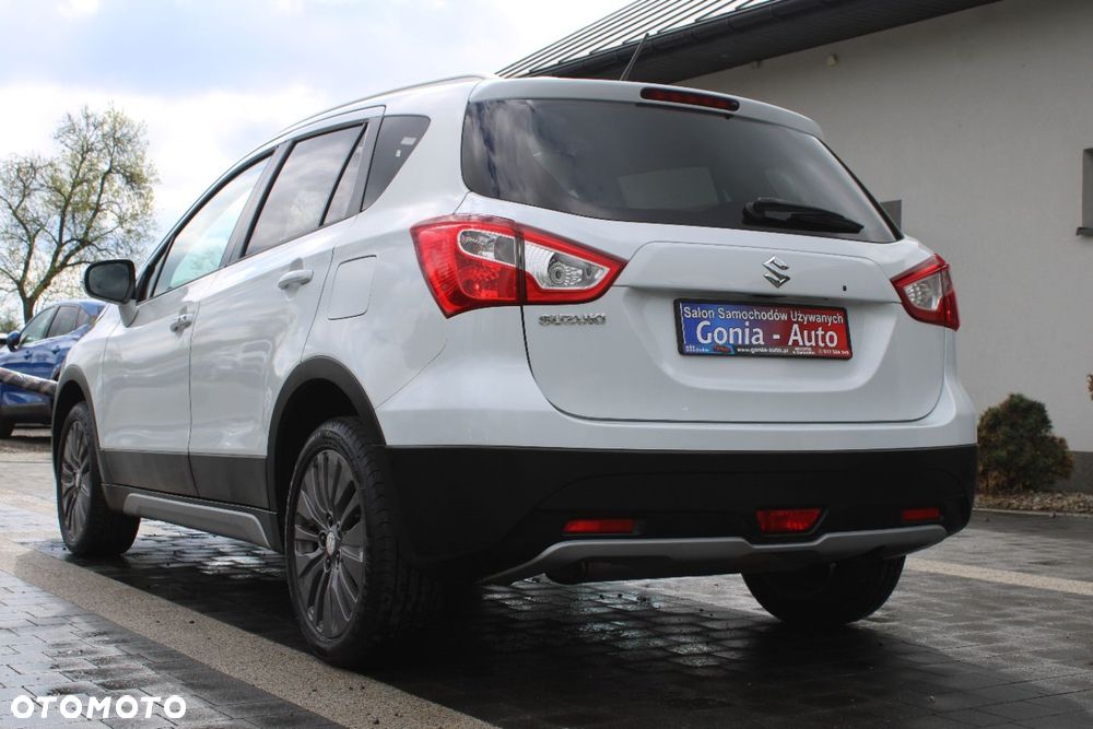 Suzuki SX4 S-Cross - 12