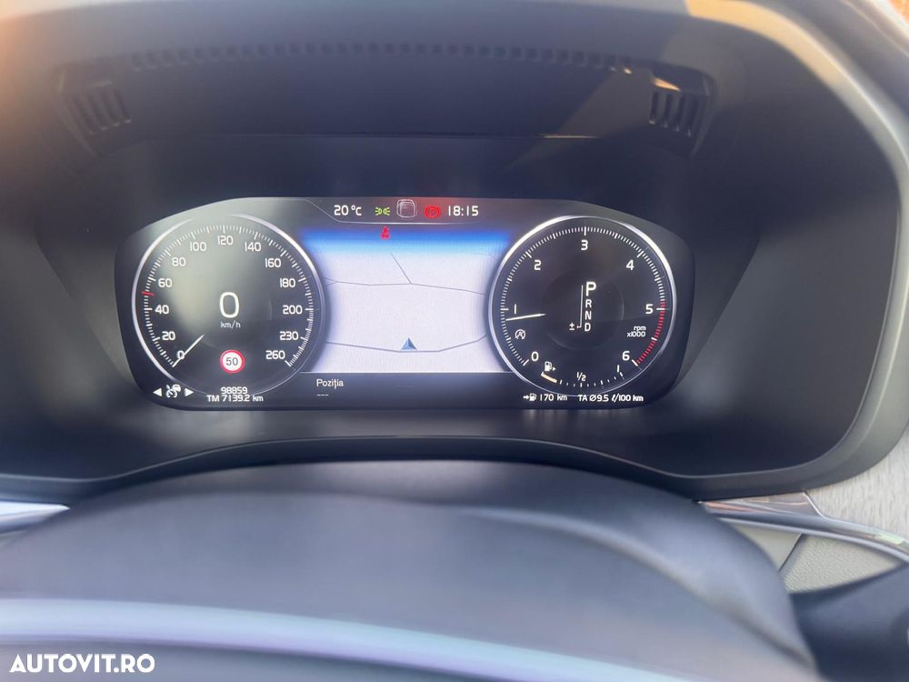 Volvo XC 60 D5 AWD Geartronic Inscription - 11