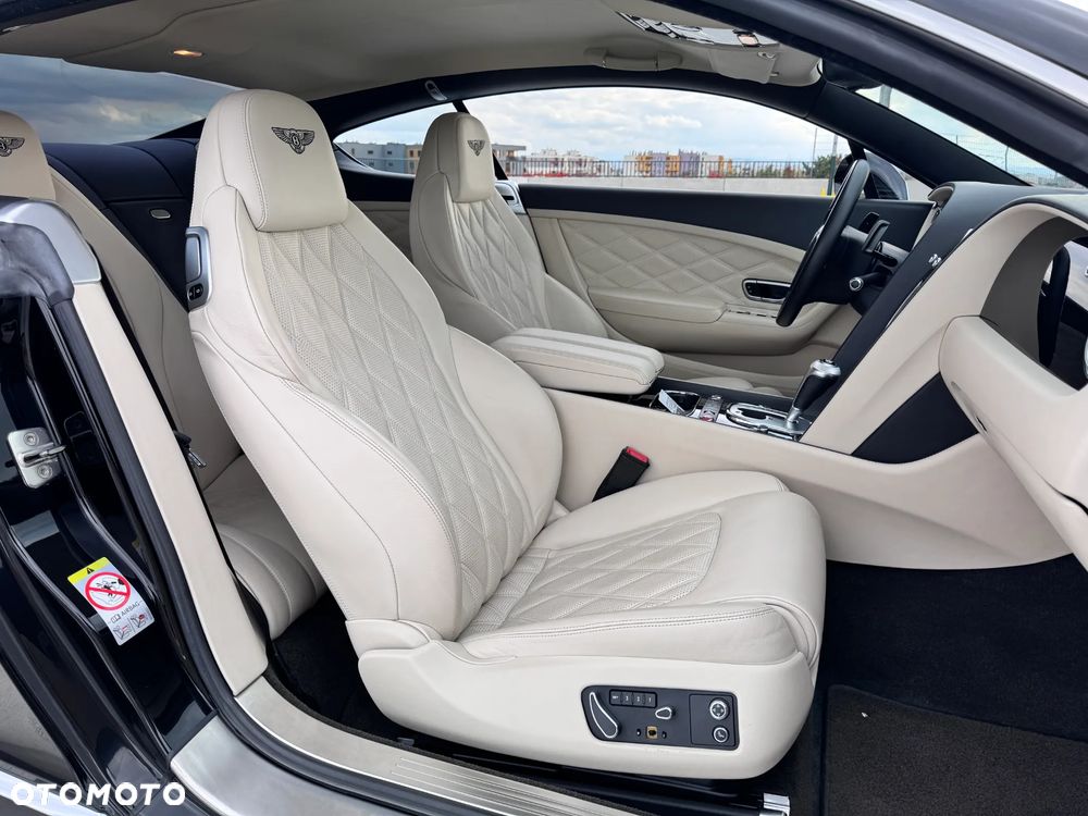 Bentley Continental GT W12 - 17