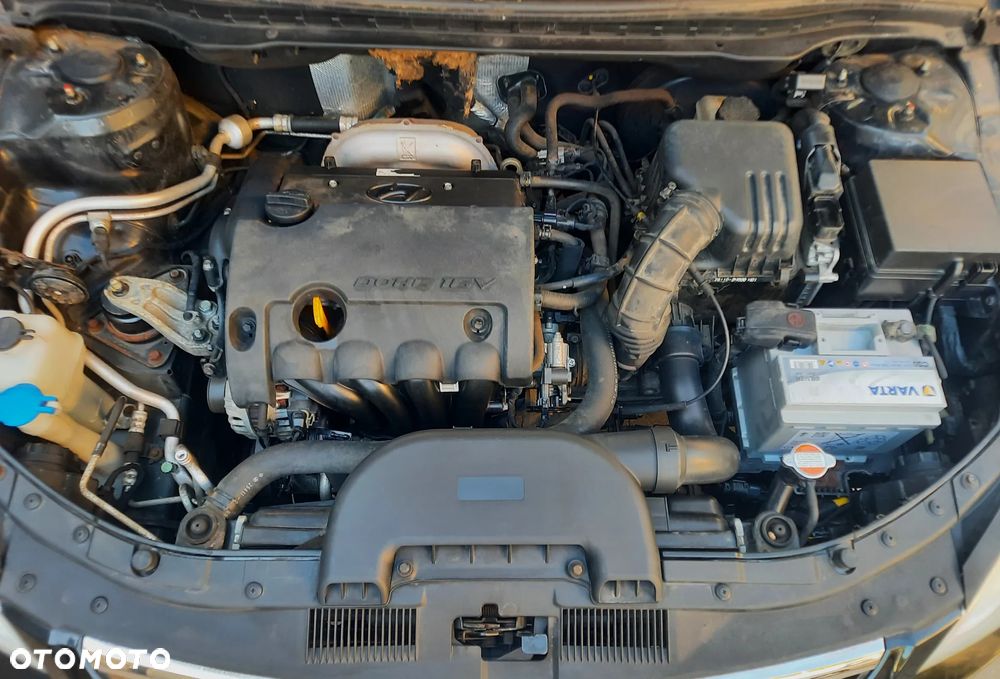 Hyundai i30 i30cw 1.6 Comfort - 13