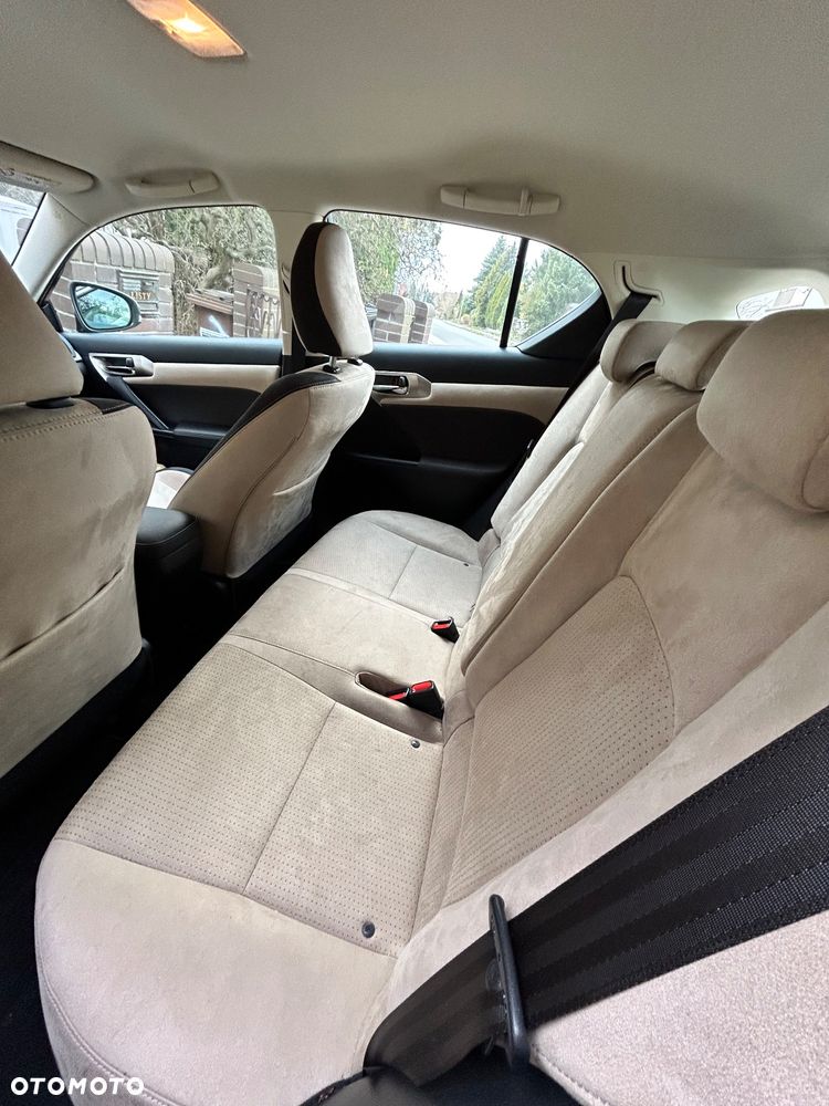 Lexus CT 200h Elegance - 4