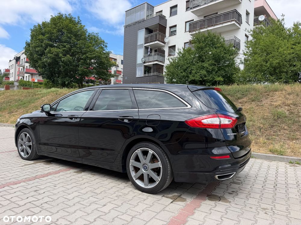 Ford Mondeo 2.0 TDCi Titanium PowerShift - 4