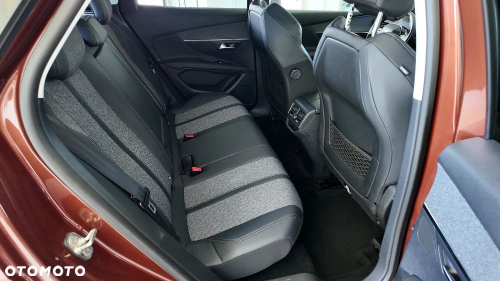 Peugeot 3008 BlueHDi 150 Stop & Start Allure - 18