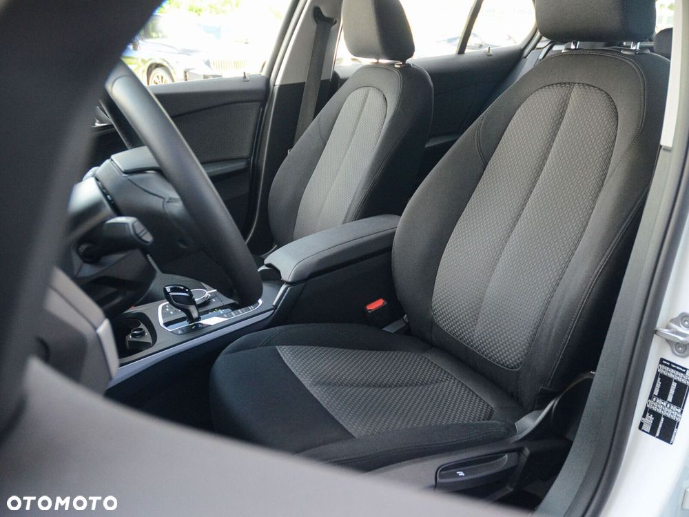 BMW Seria 1 - 30