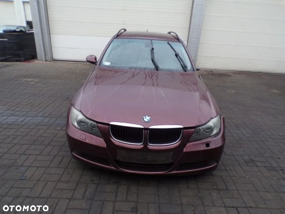 Części - BMW E91 2.0i KOMBI 06R - 2