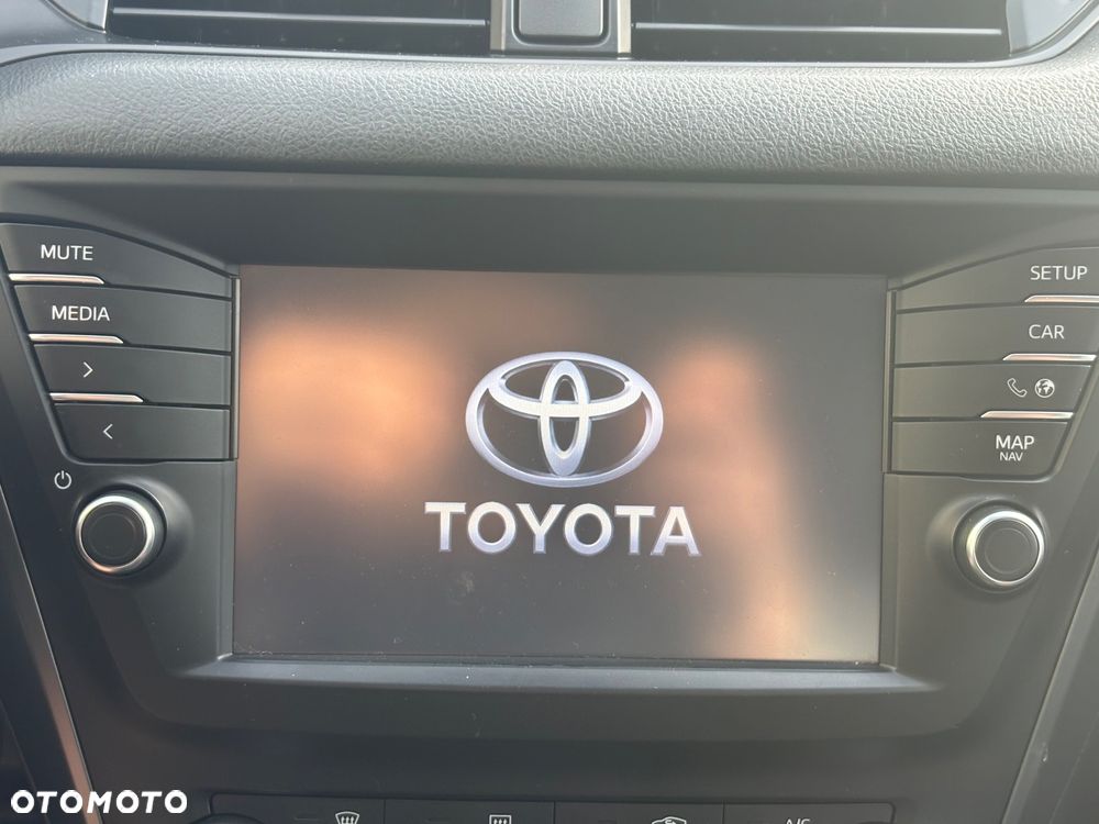 Toyota Avensis Touring Sports 1.6 D-4D Business Edition - 21
