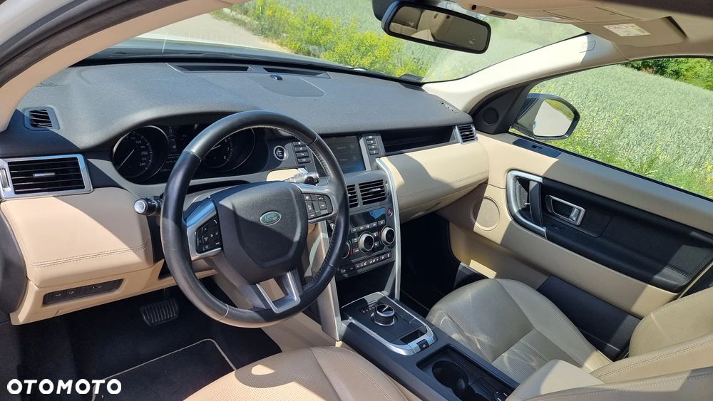 Land Rover Discovery Sport 2.0 Si4 HSE Luxury - 12