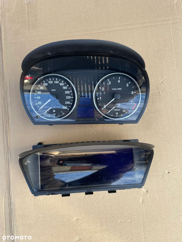 BMW E90 E91 E92 E93 MONITOR WYŚWIETLACZ nawigacja licznik automat EUROPA