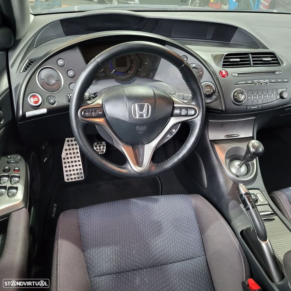 Honda Civic 1.4 i-VTEC Elegance - 9