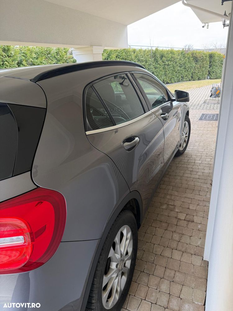 Mercedes-Benz GLA 200 CDI 4MATIC Aut. - 13