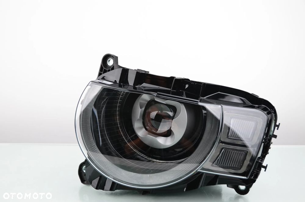 LAND ROVER DEFENDER FULL LED L8B2-13W030-EF Prawy Przedni Oryginał - 1
