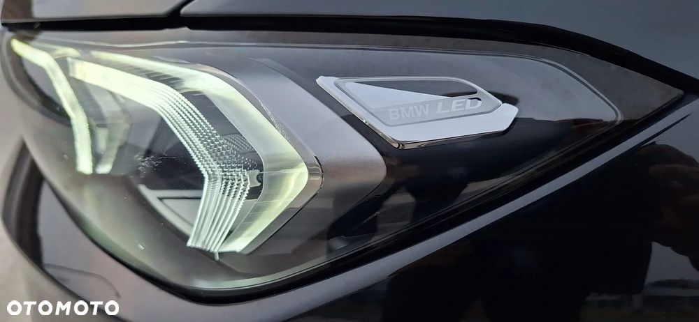 BMW Seria 3 318d - 11