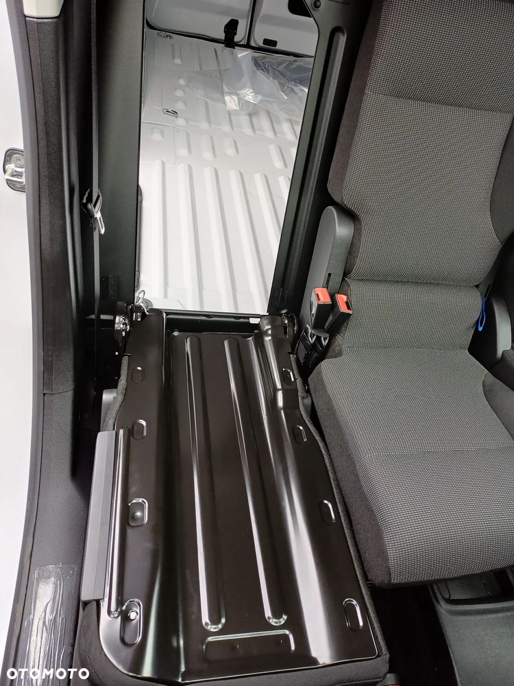 Peugeot Partner - 9
