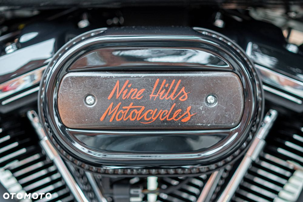 Harley-Davidson Softail Heritage Classic - 24