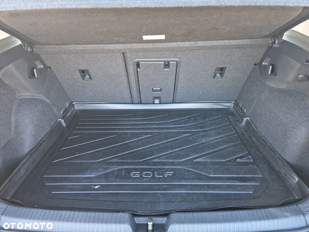 Volkswagen Golf 1.5 TSI OPF Life - 19
